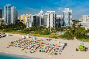 Гостиница The Confidante Miami Beach, part of Hyatt  Майами Бич